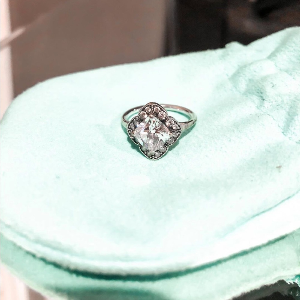 PANDORA Ring Size 5